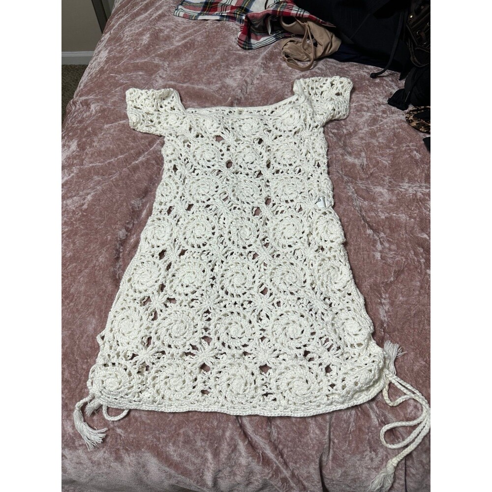 Forever 21 crochet dress